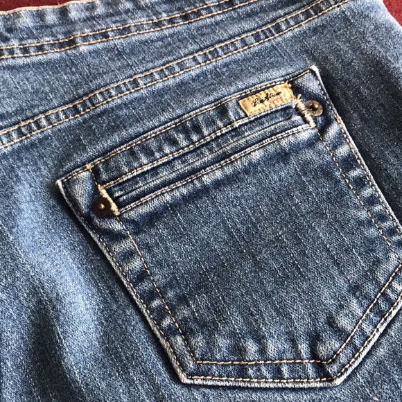 Jean shorts - Levi - Picture 5 of 10